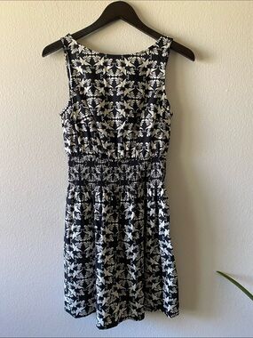 Universal Thread Linen Blend Dress